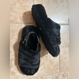 Kendall & Kylie Slippers